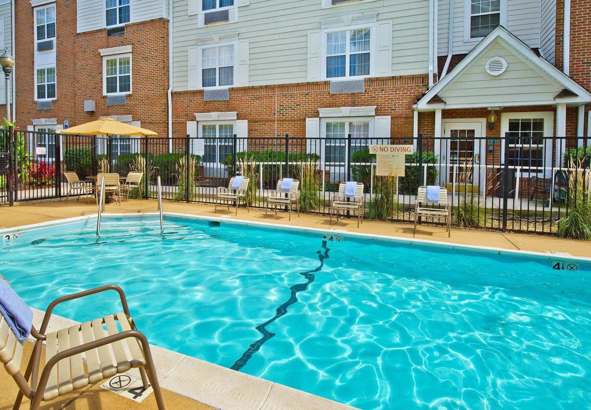 Sonesta Simply Suites Falls Church Exterior foto